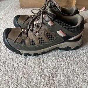 Keen Outdoor Hiking Shoes